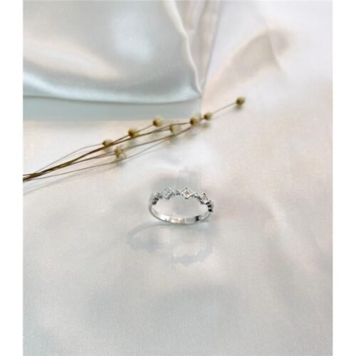 ANEL TREVO COM ZIRCÔNIA