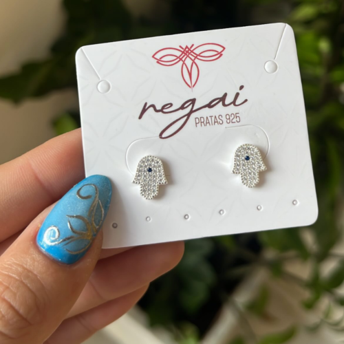 Brinco Mão de Fátima Cravejado