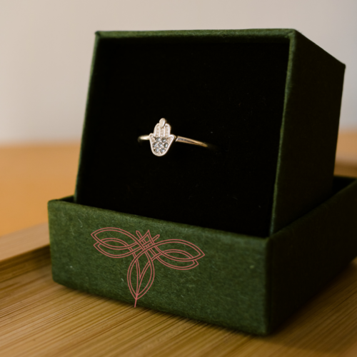 ANEL MÃO DE FÁTIMA CRAVEJADO