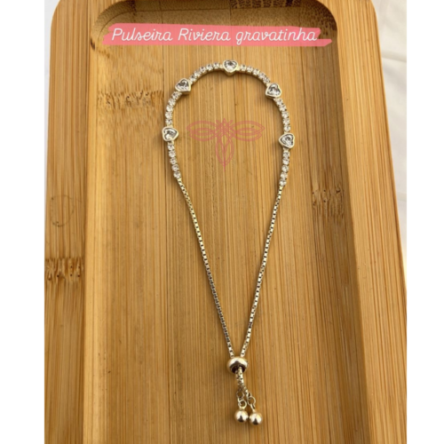 Pulseira Riviera 5 Corações cravados fecho gravata